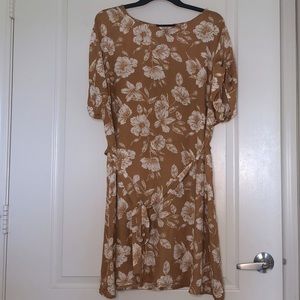 Women’s dress
